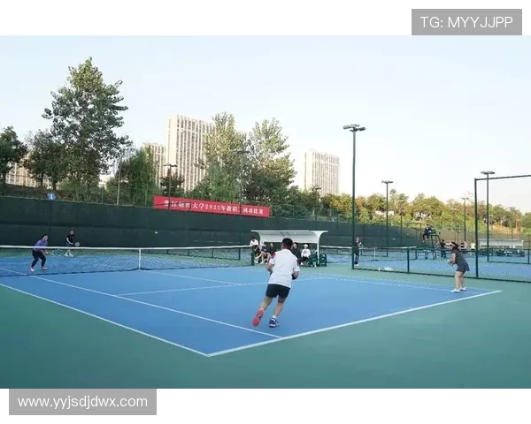 吴强独家分享网球技巧与心得助你提升球技与比赛表现