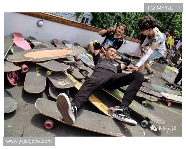 成都攀岩队在世界滑板锦标赛中的逆袭之旅与荣耀时刻