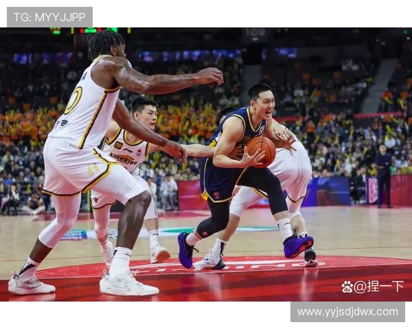 2013年CBA激战回顾北京队与福建队的精彩对决分析与亮点总结