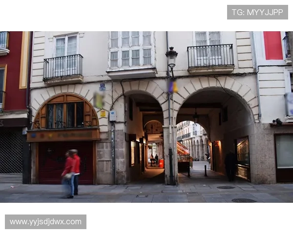 探索阿拉巴的文化魅力与自然风光,体验独特的地方风情与历史遗迹 探索阿拉巴的文化魅力与自然风光,体验独特的地方风情与历史遗迹