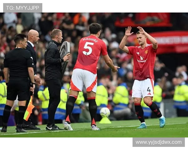 曼联与利物浦足总杯激战集锦回顾精彩瞬间与经典对决