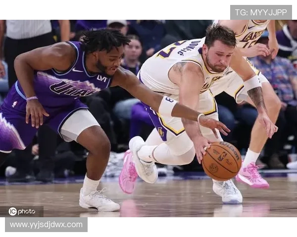 湖人掘金比赛裁判报告揭示最后两分钟三次漏判影响湖人表现 湖人掘金比赛裁判报告揭示最后两分钟三次漏判影响湖人表现