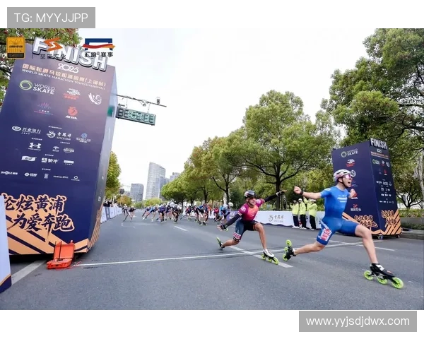 城市马拉松特别报道：杭州滑板队如何在竞技与友谊中茁壮成长
